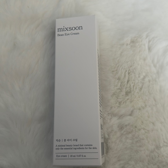 Mixsoon bean eye cream BNWT - Picture 2 of 2